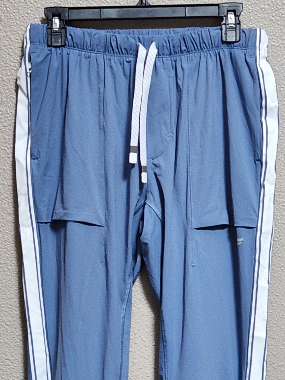 FABLETICS The One Jogger Blue - Small - NEW NWT - Picture 5 of 7
